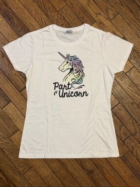 Part Unicorn Graphic Tee NEW SMALL